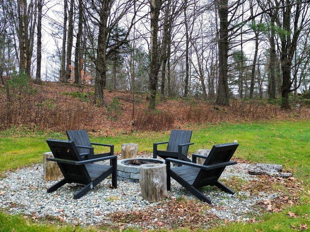 









891Z


Route Missisquoi

,
Bolton-Est,




QC
J0E1G0


