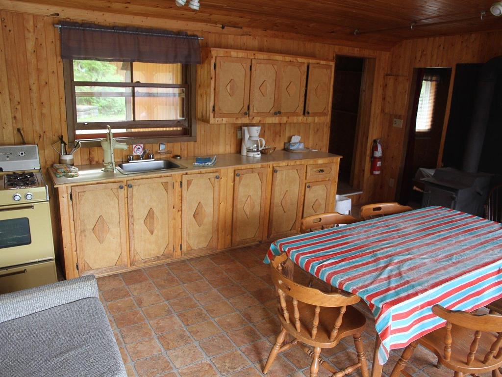 









01


Ch. du Club-des-Douze 

,
Duhamel,




QC
J0V1G0

