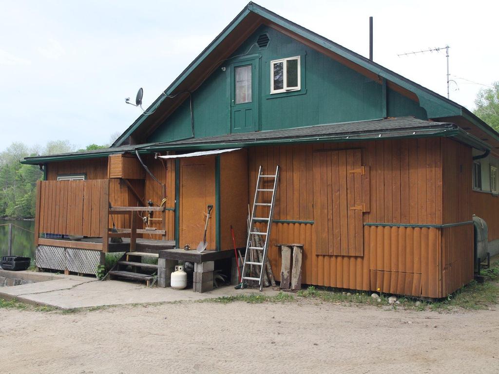 









01


Ch. du Club-des-Douze 

,
Duhamel,




QC
J0V1G0

