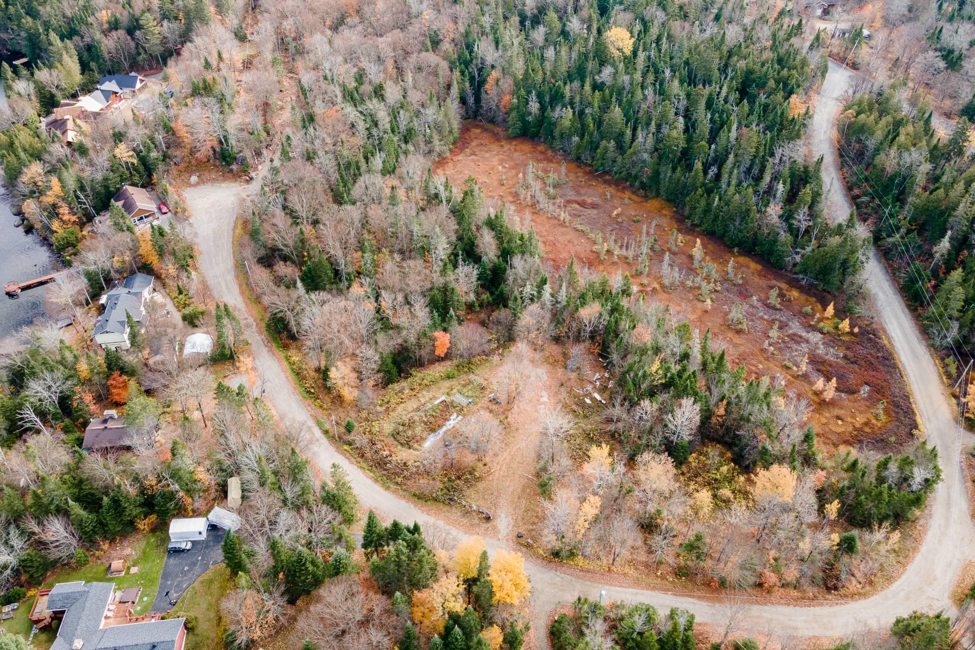 












Ch. du Lac-de-la-Montagne-Noire

,
Lantier,







QC
J0T1V0

