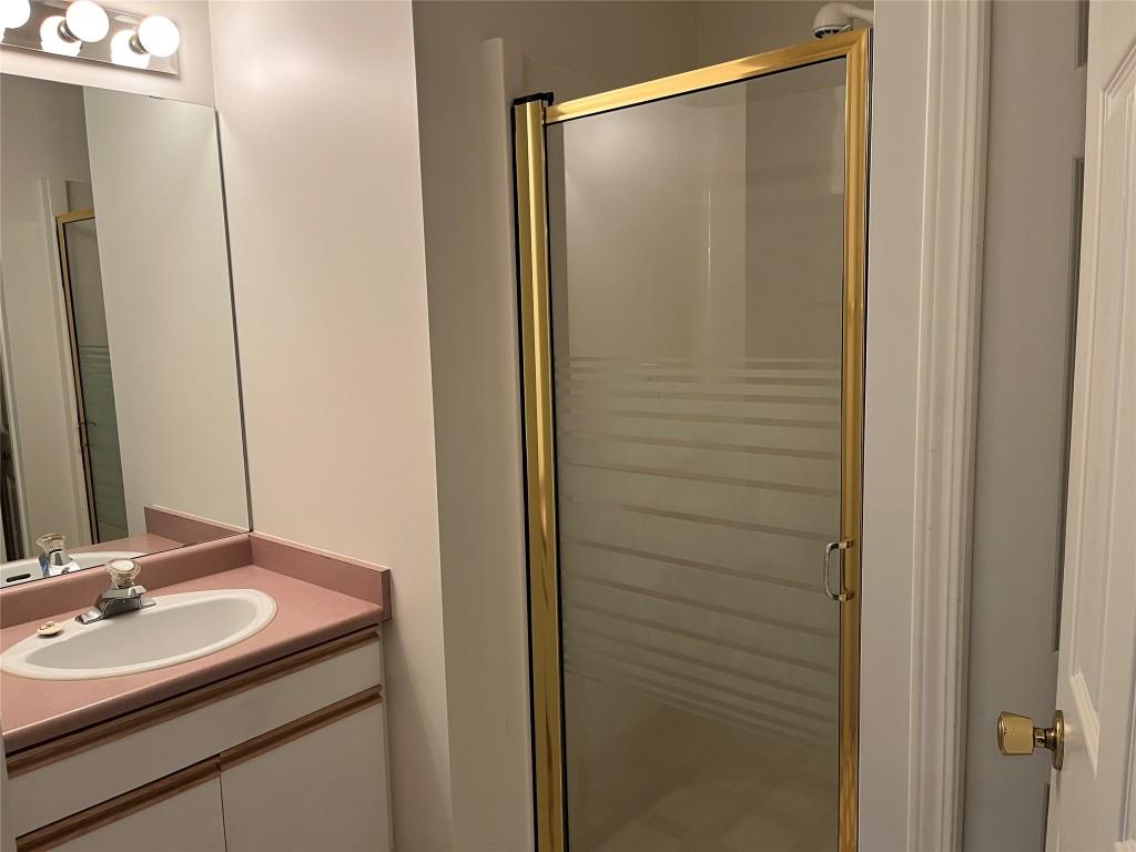 









4210


Alexis Park

Drive, 8,
Vernon,




BC
V1T 6H3

