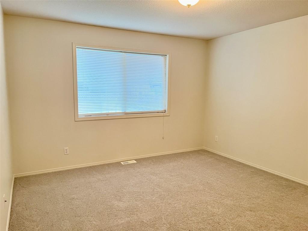 









4210


Alexis Park

Drive, 8,
Vernon,




BC
V1T 6H3

