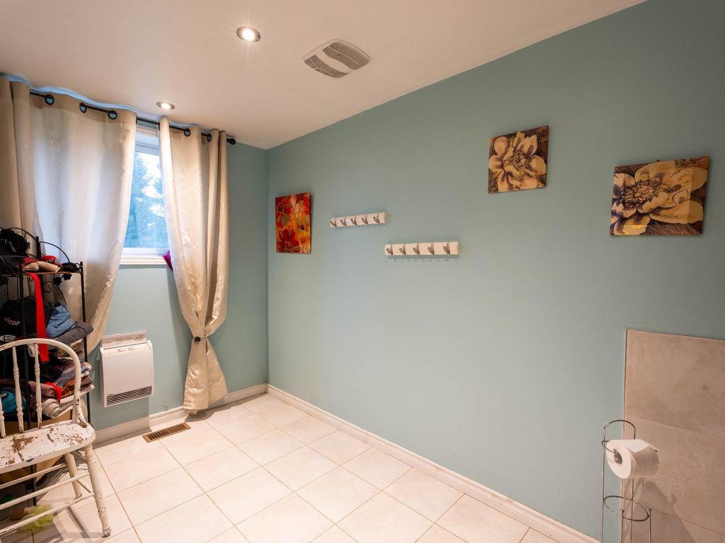 









1814


Route 161

,
Saint-Valère,




QC
G1P1M0

