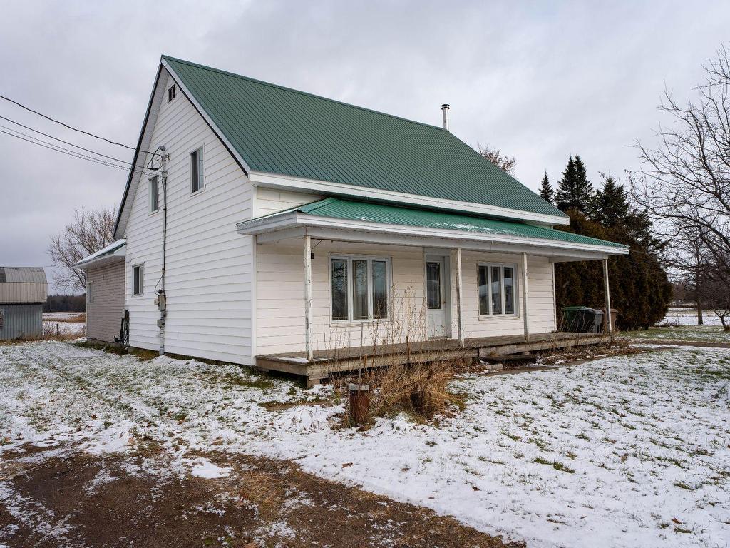 









1814


Route 161

,
Saint-Valère,




QC
G1P1M0


