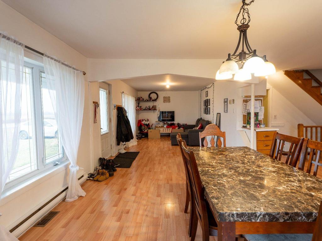 









1814


Route 161

,
Saint-Valère,




QC
G1P1M0

