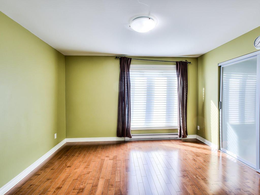 









2720


Rue du Manoir

,
Vaudreuil-Dorion,




QC
J7V8Y2

