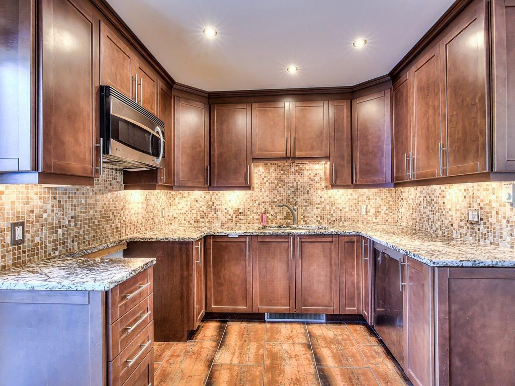 









2720


Rue du Manoir

,
Vaudreuil-Dorion,




QC
J7V8Y2

