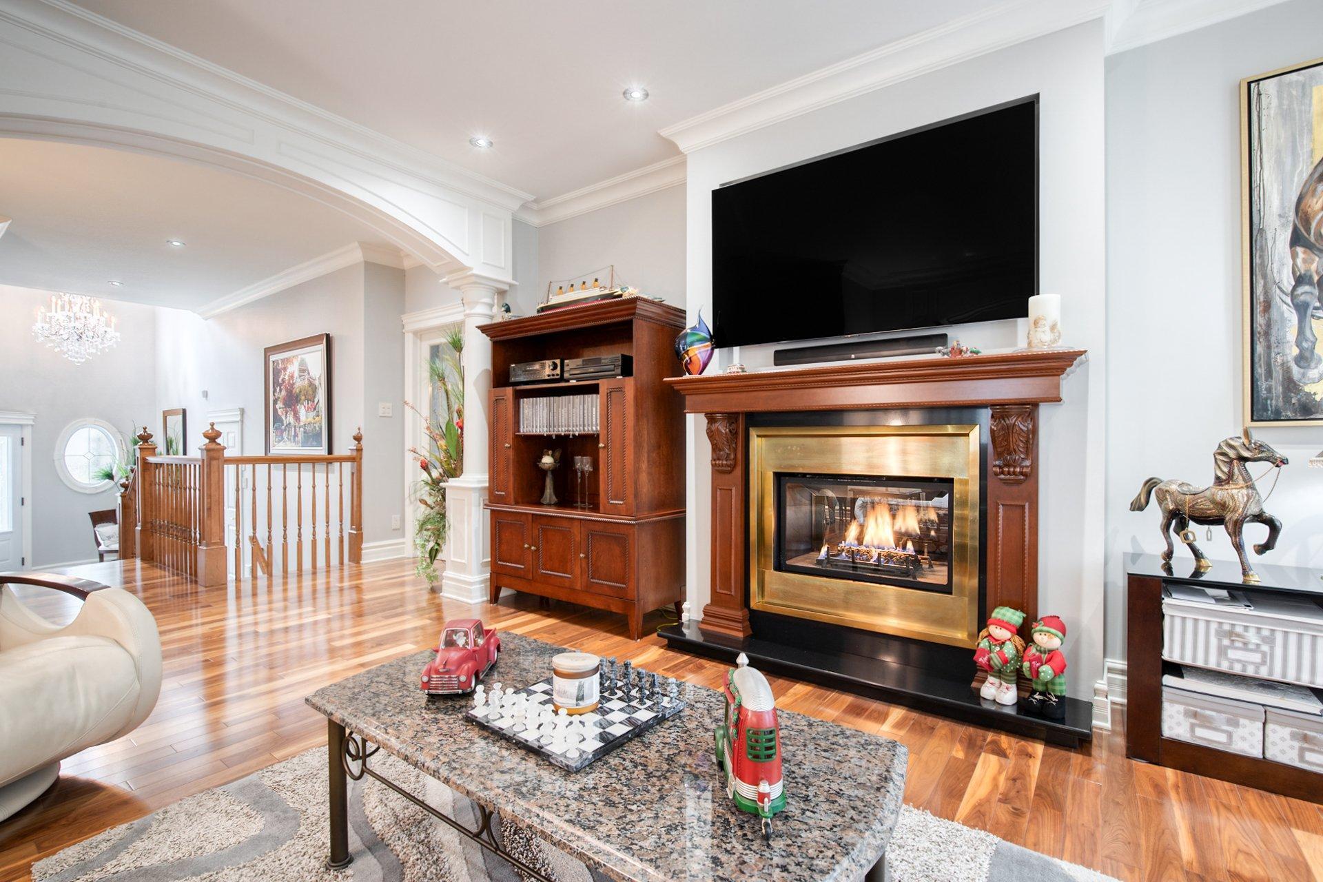 









715


Rue des Séminaristes

,
Saint-Hyacinthe,




QC
J2S9B7

