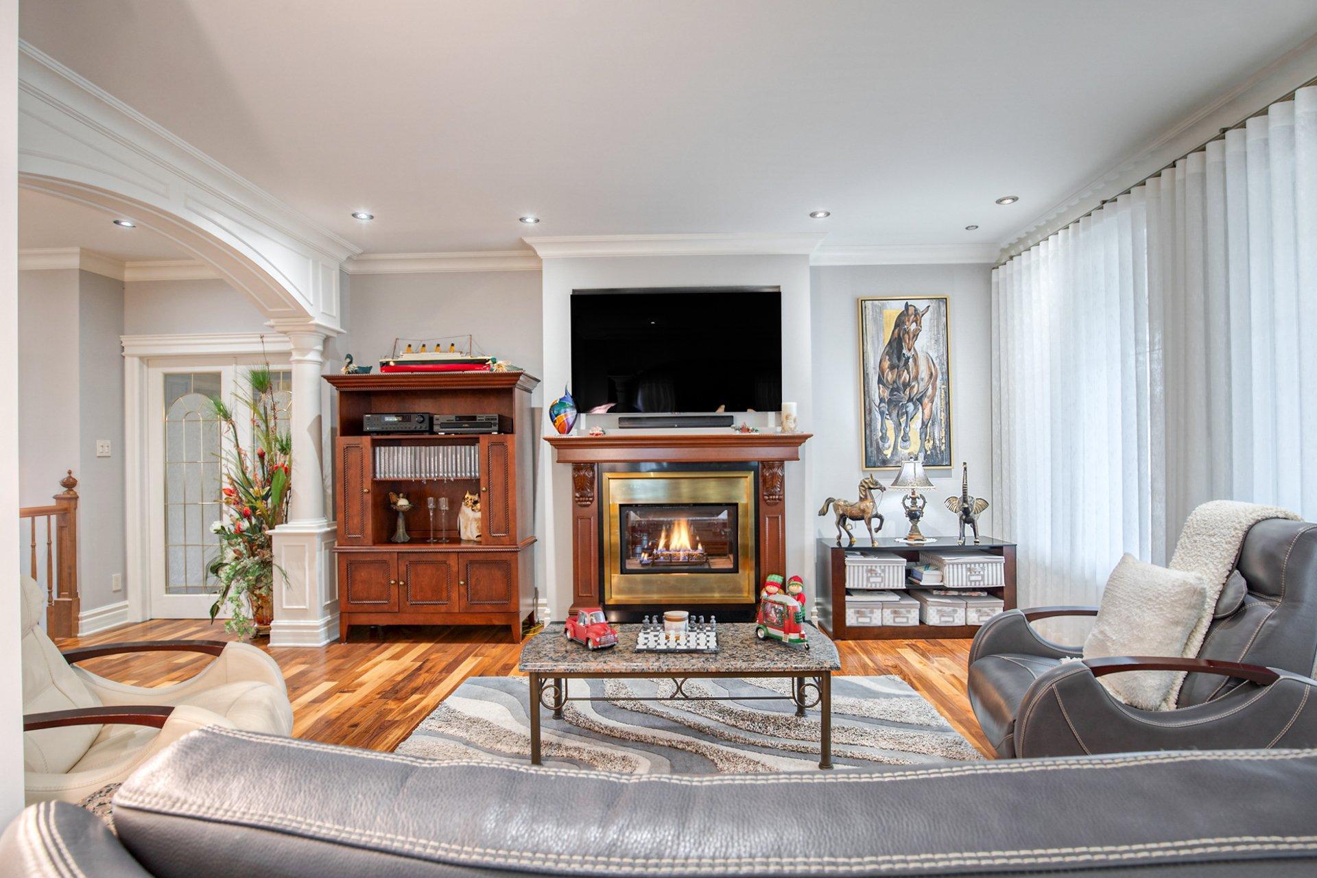









715


Rue des Séminaristes

,
Saint-Hyacinthe,




QC
J2S9B7

