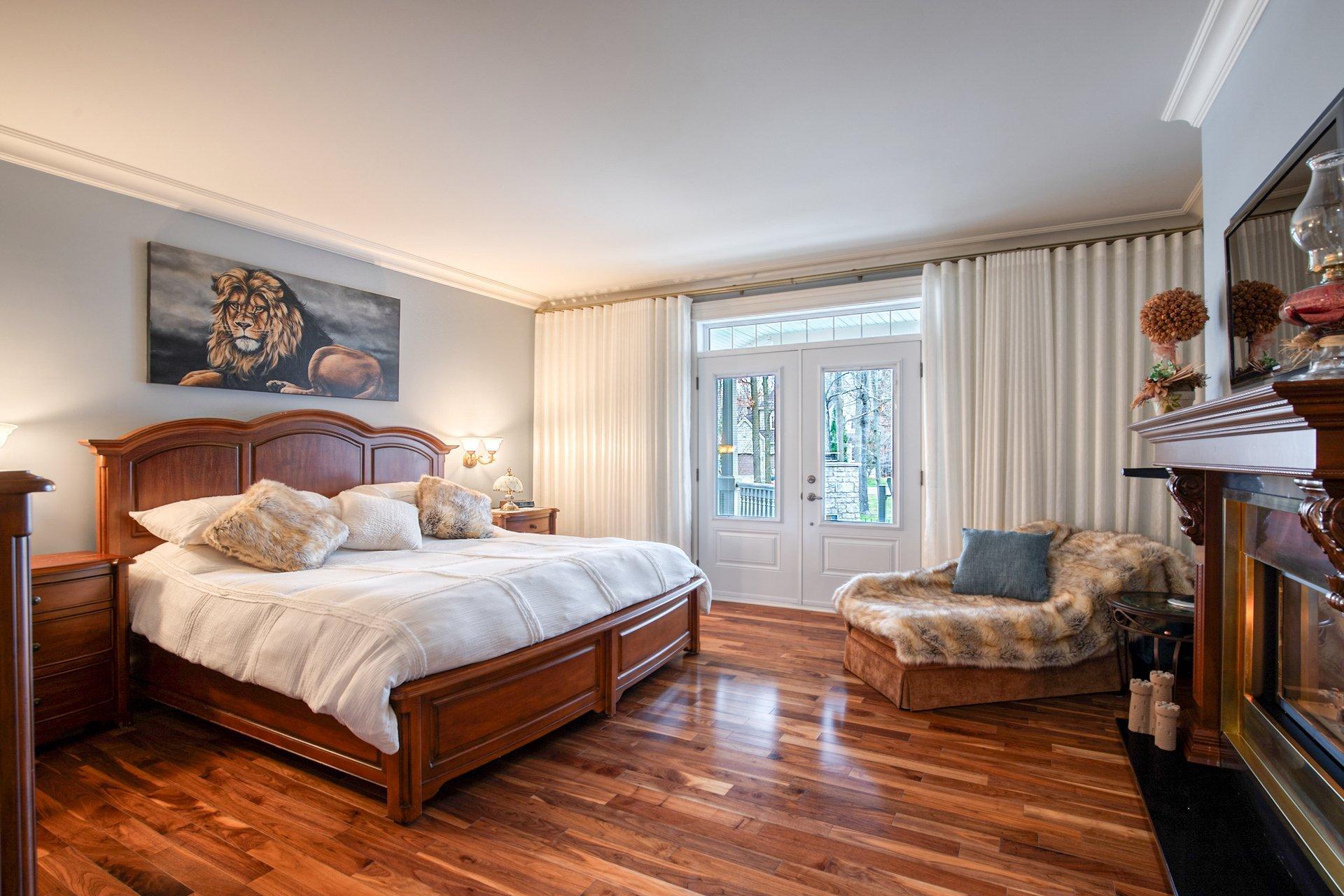 









715


Rue des Séminaristes

,
Saint-Hyacinthe,




QC
J2S9B7

