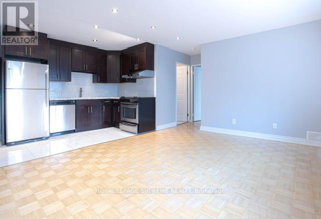 












607 - 80 CHARLES STREET

,
Toronto,




Ontario
M4Y2W6

