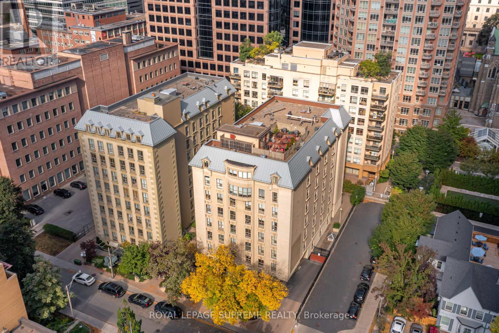 












607 - 80 CHARLES STREET

,
Toronto,




Ontario
M4Y2W6

