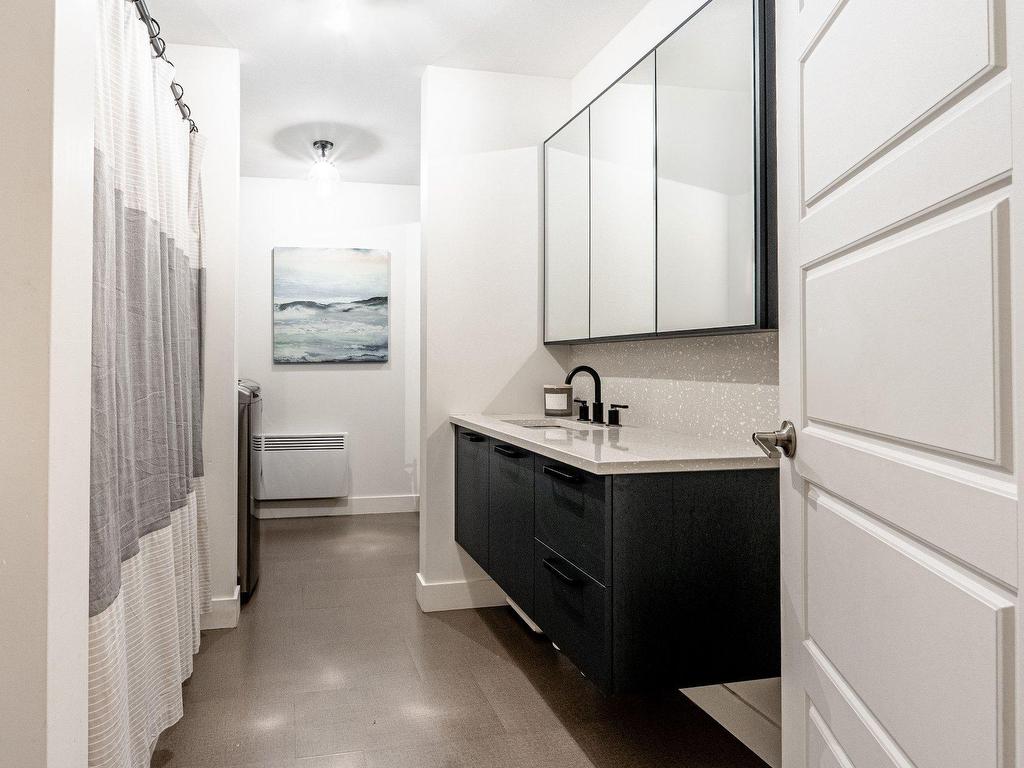 









244


Rue Hélène

,
Stoke,




QC
J0B3G0

