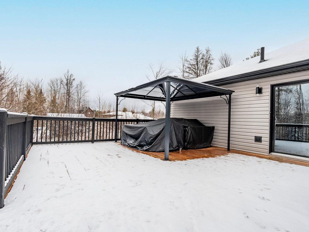 









244


Rue Hélène

,
Stoke,




QC
J0B3G0


