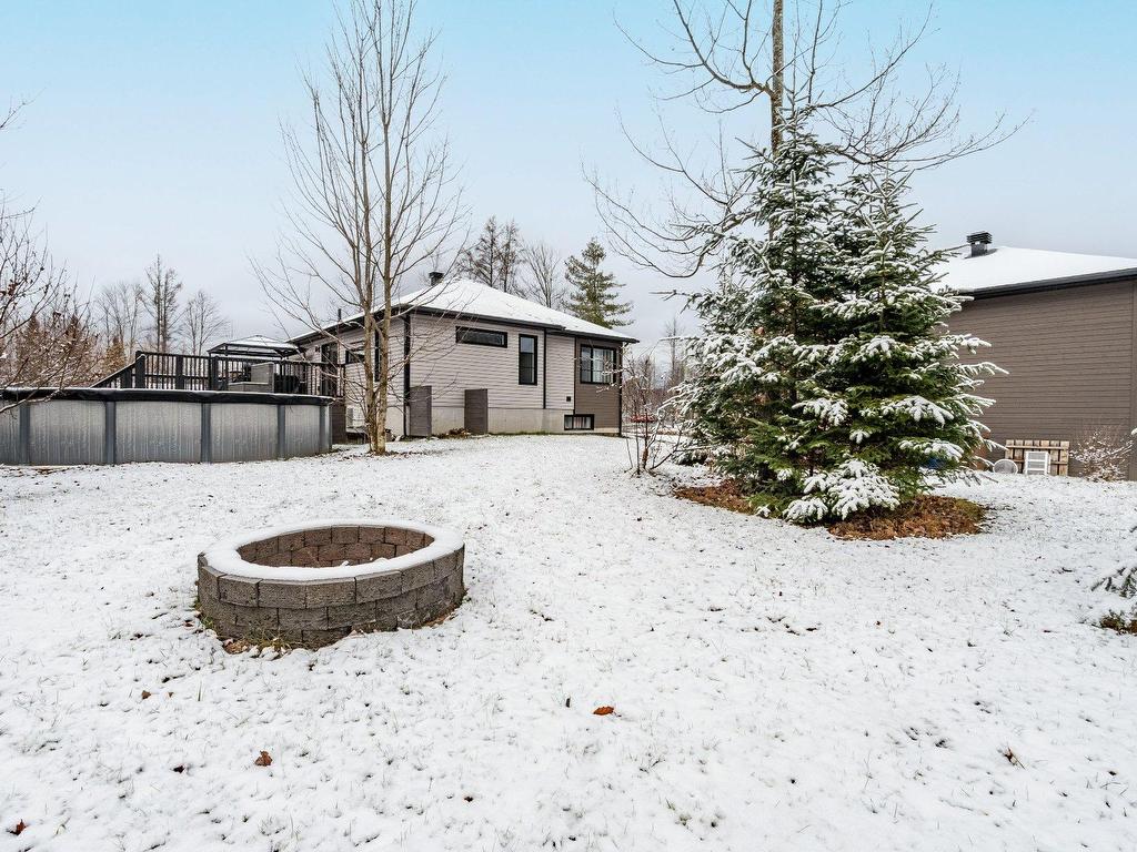 









244


Rue Hélène

,
Stoke,




QC
J0B3G0

