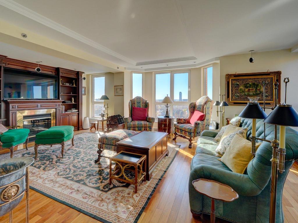 









700


Ch. Marie-Le Ber

, 1400,
Montréal (Verdun/Île-des-Soeurs),




QC
H3E1P2

