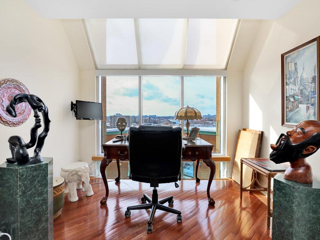 









700


Ch. Marie-Le Ber

, 1400,
Montréal (Verdun/Île-des-Soeurs),




QC
H3E1P2

