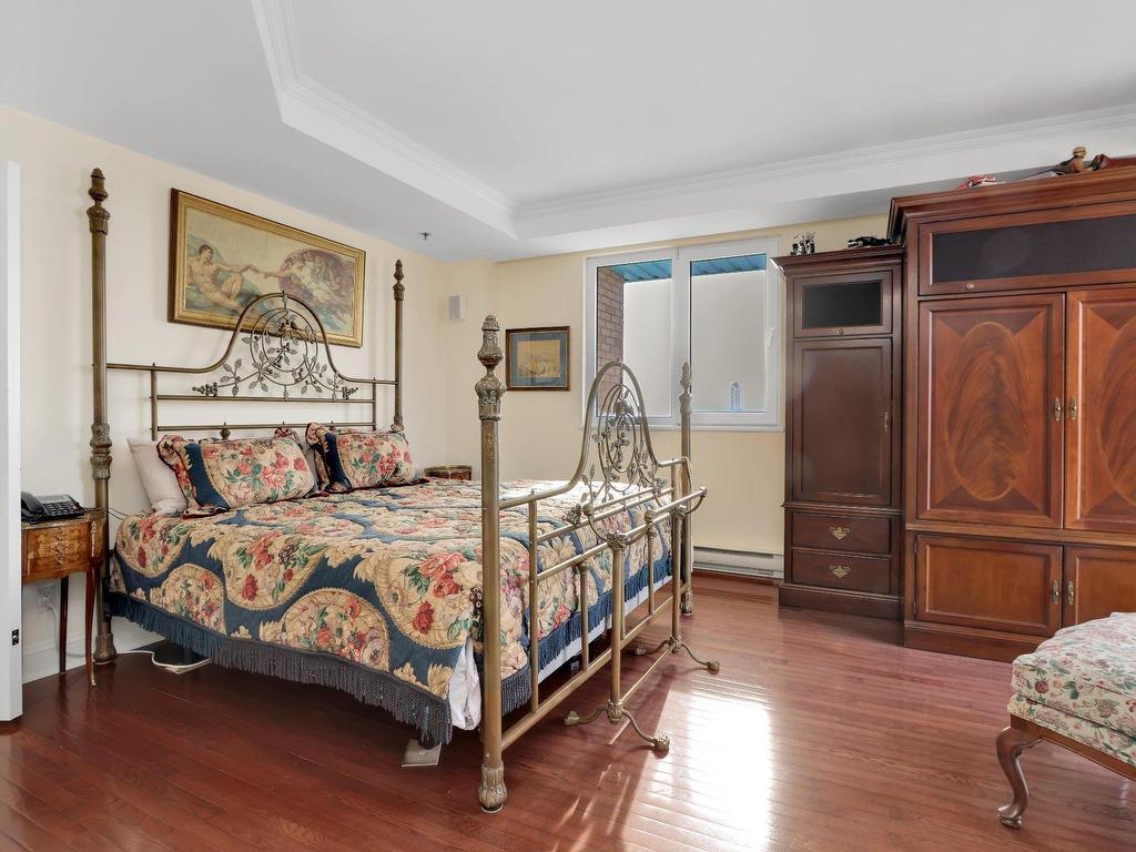 









700


Ch. Marie-Le Ber

, 1400,
Montréal (Verdun/Île-des-Soeurs),




QC
H3E1P2

