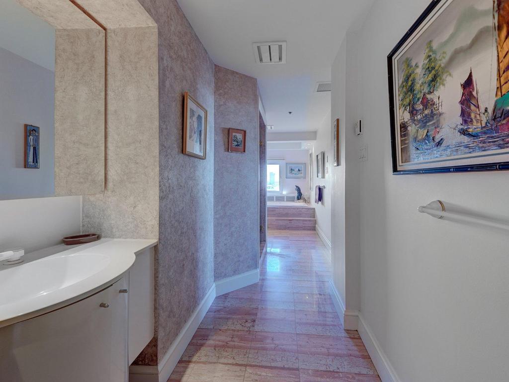 









700


Ch. Marie-Le Ber

, 1400,
Montréal (Verdun/Île-des-Soeurs),




QC
H3E1P2

