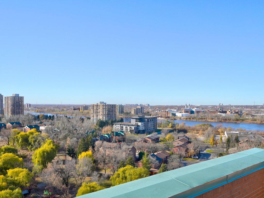









700


Ch. Marie-Le Ber

, 1400,
Montréal (Verdun/Île-des-Soeurs),




QC
H3E1P2

