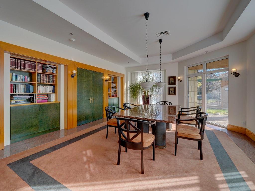 









700


Ch. Marie-Le Ber

, 1400,
Montréal (Verdun/Île-des-Soeurs),




QC
H3E1P2

