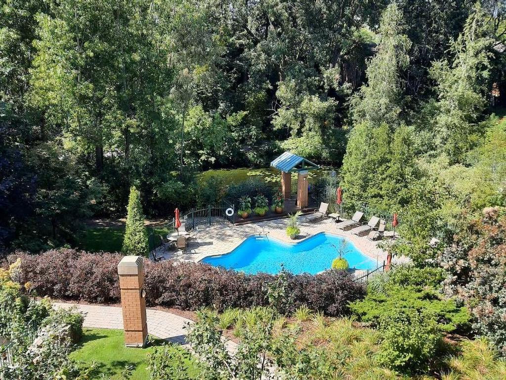 









700


Ch. Marie-Le Ber

, 1400,
Montréal (Verdun/Île-des-Soeurs),




QC
H3E1P2


