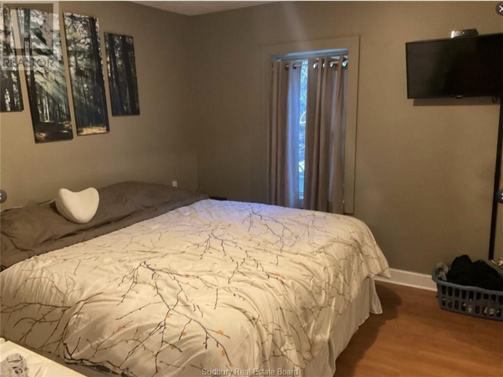 












385 Kathleen Street

,
Sudbury,




Ontario
P3C2M4

