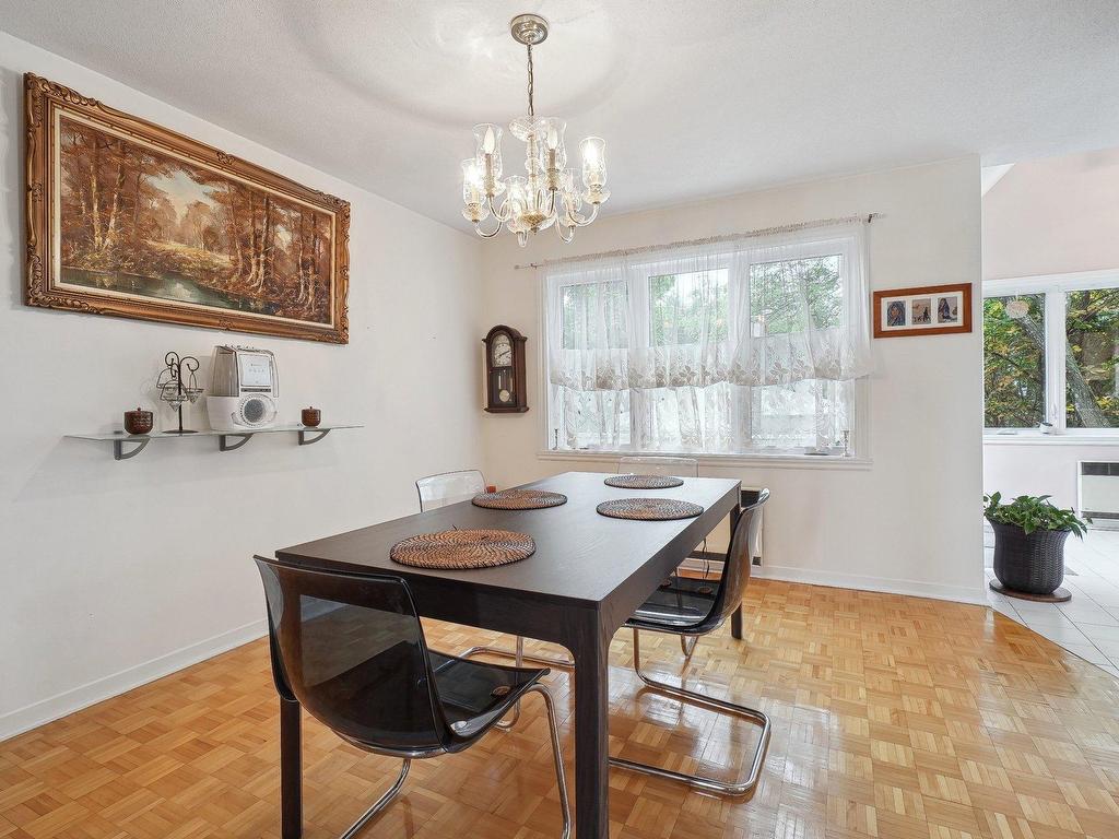 









1590


Mtée Ste-Therese

,
Saint-Jérôme,




QC
J5L2L2

