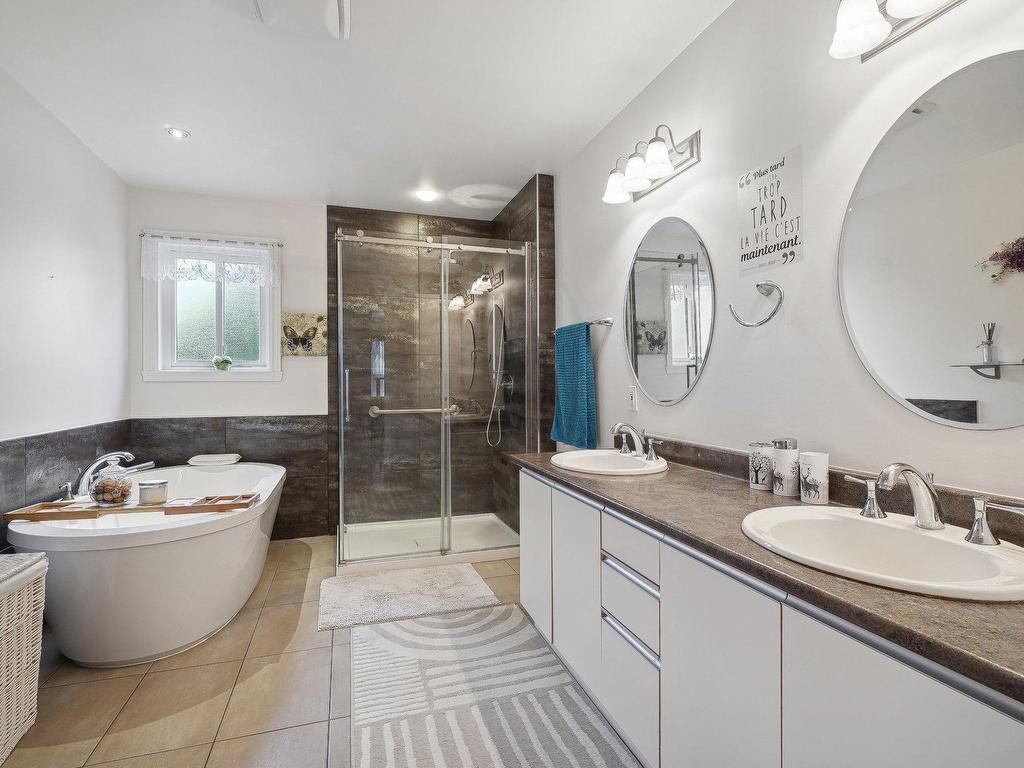 









1590


Mtée Ste-Therese

,
Saint-Jérôme,




QC
J5L2L2

