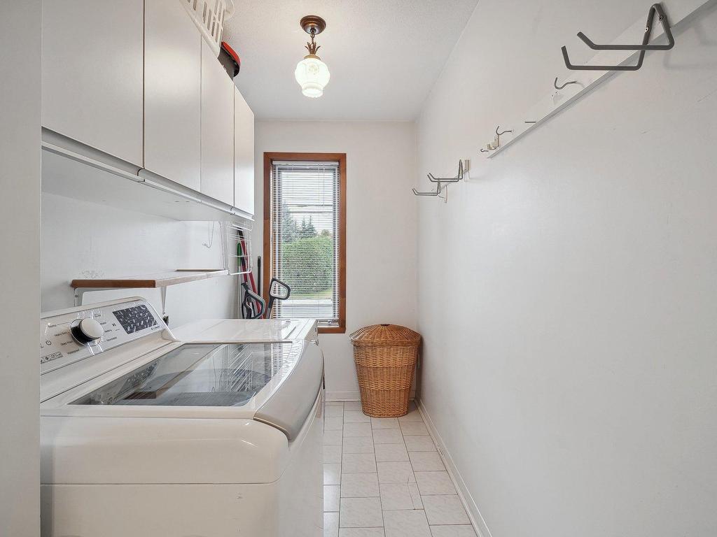 









1590


Mtée Ste-Therese

,
Saint-Jérôme,




QC
J5L2L2

