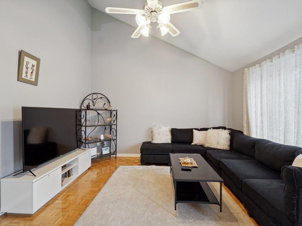 









1590


Mtée Ste-Therese

,
Saint-Jérôme,




QC
J5L2L2

