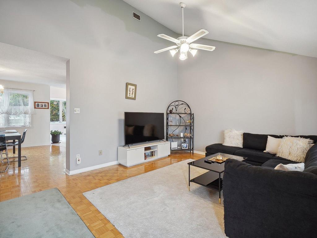 









1590


Mtée Ste-Therese

,
Saint-Jérôme,




QC
J5L2L2

