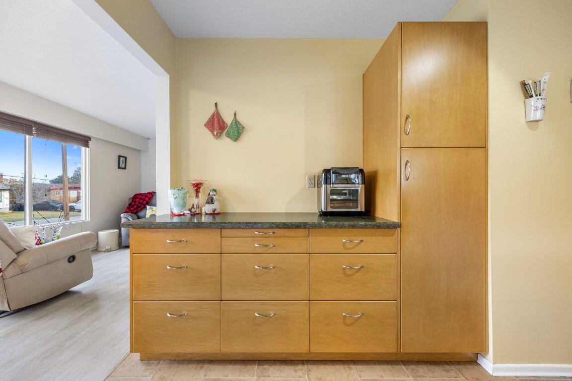 









2429


Gosset

Road,
West Kelowna,




BC
V4T 1P4

