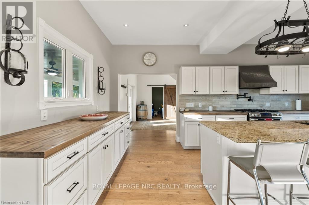 












4692 GILMORE ROAD

,
Fort Erie (Mulgrave),







Ontario
L0S1N0

