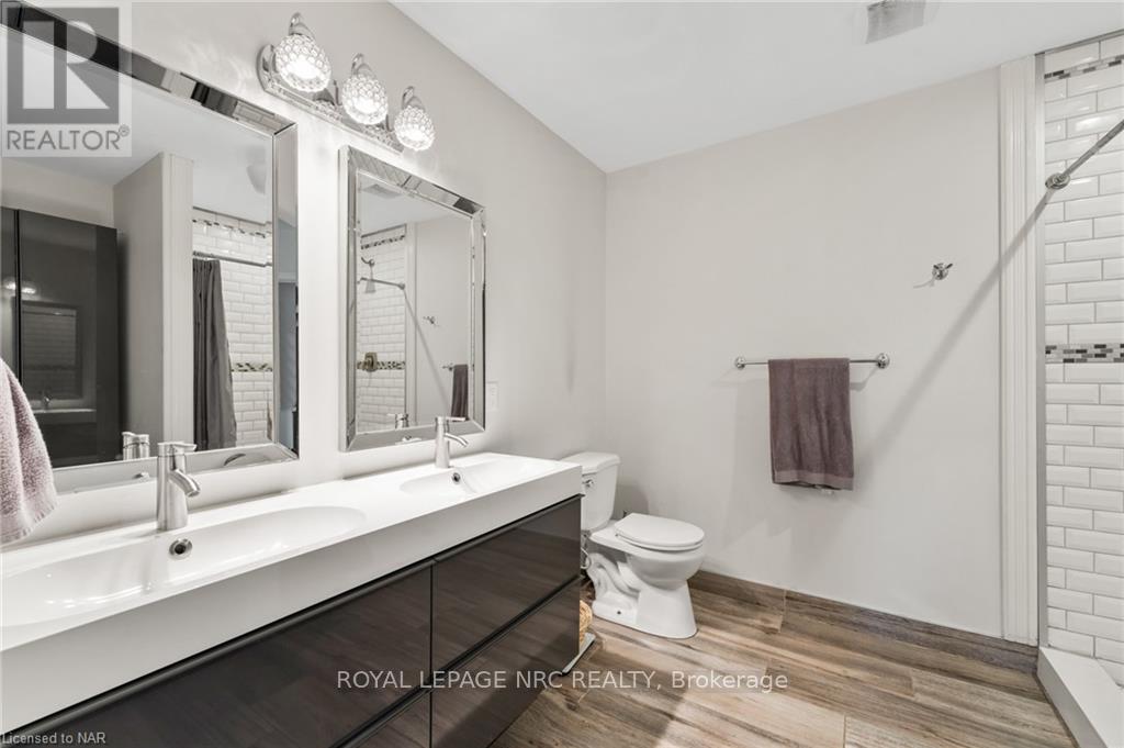 












4692 GILMORE ROAD

,
Fort Erie (Mulgrave),







Ontario
L0S1N0

