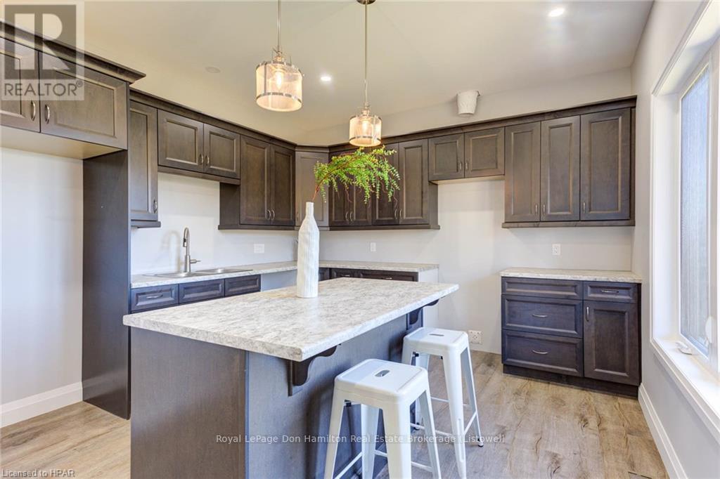












274 QUEEN STREET S

,
North Perth (Elma),




Ontario
N0G1B0

