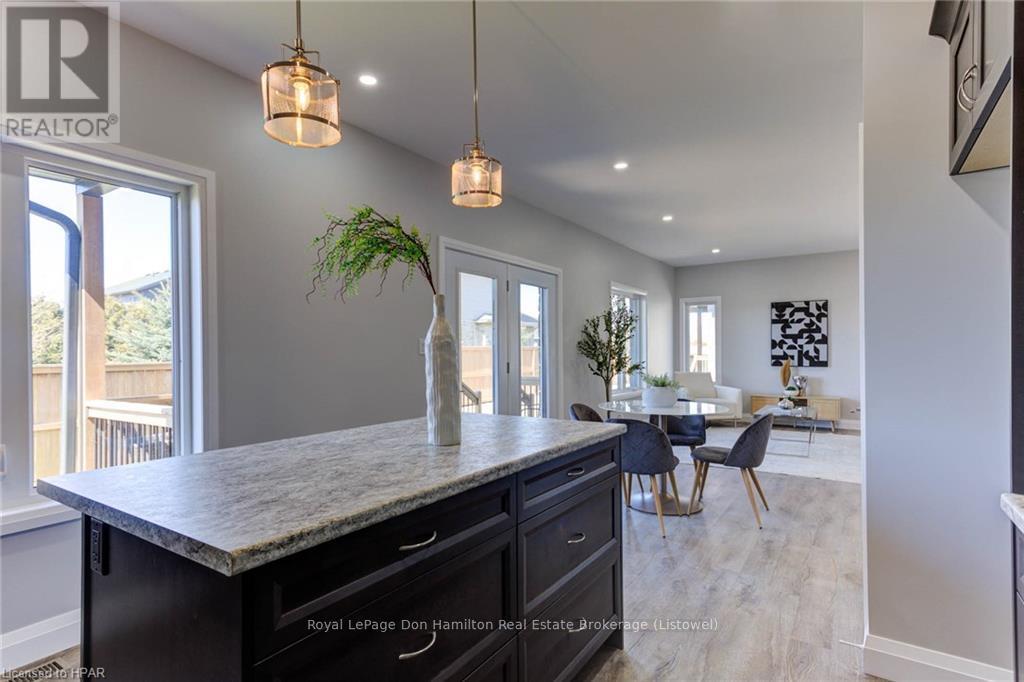 












274 QUEEN STREET S

,
North Perth (Elma),




Ontario
N0G1B0

