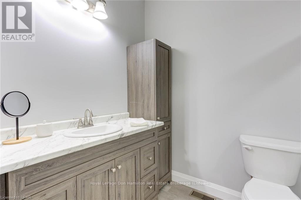 












274 QUEEN STREET S

,
North Perth (Elma),




Ontario
N0G1B0

