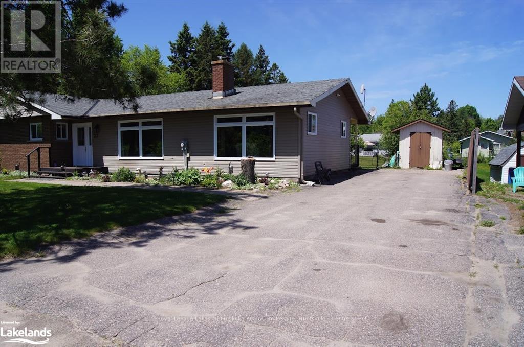 












27 JOHN STREET

,
Burk's Falls,




Ontario
P0A1C0

