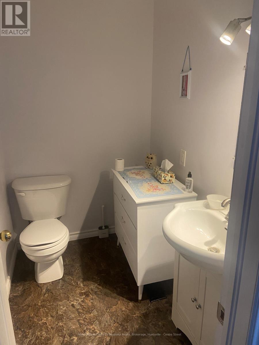 












27 JOHN STREET

,
Burk's Falls,




Ontario
P0A1C0

