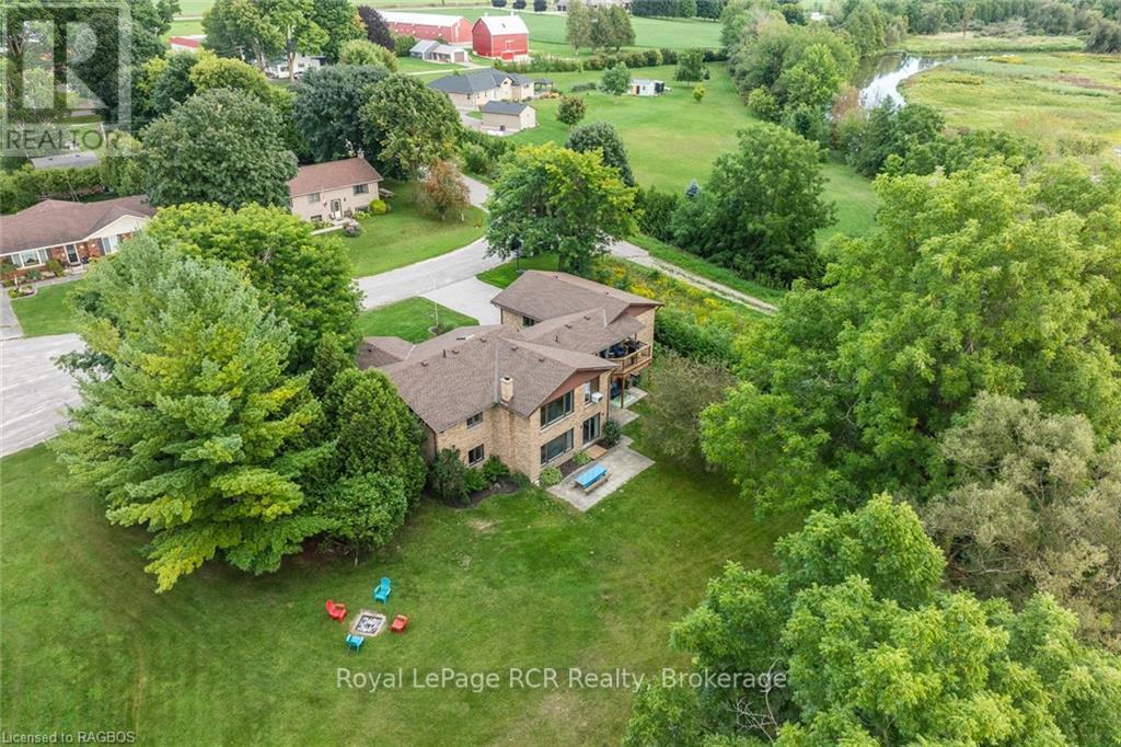 












216 FISHER CRESCENT

,
West Grey,




Ontario
N0G1C0

