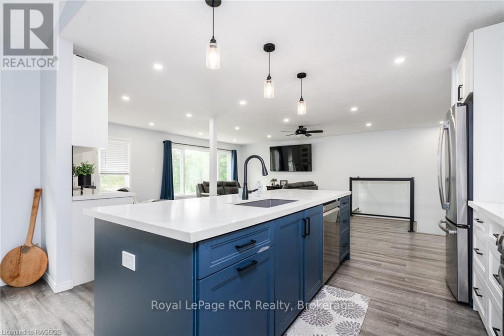 












216 FISHER CRESCENT

,
West Grey,




Ontario
N0G1C0

