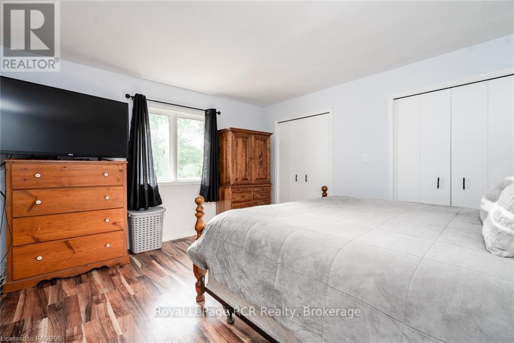 












216 FISHER CRESCENT

,
West Grey,




Ontario
N0G1C0

