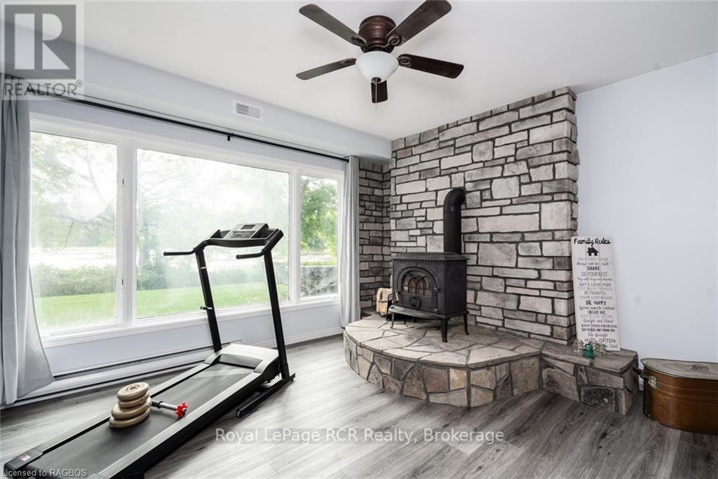 












216 FISHER CRESCENT

,
West Grey,




Ontario
N0G1C0

