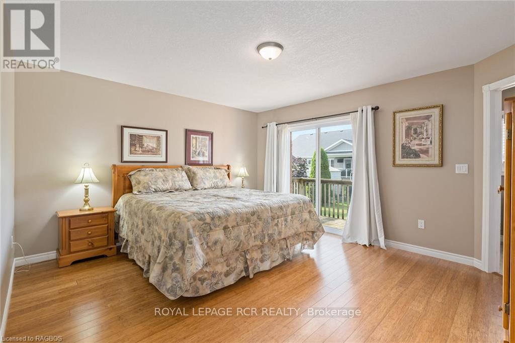 












414 4TH STREET S

,
Hanover,




Ontario
N4N3V1

