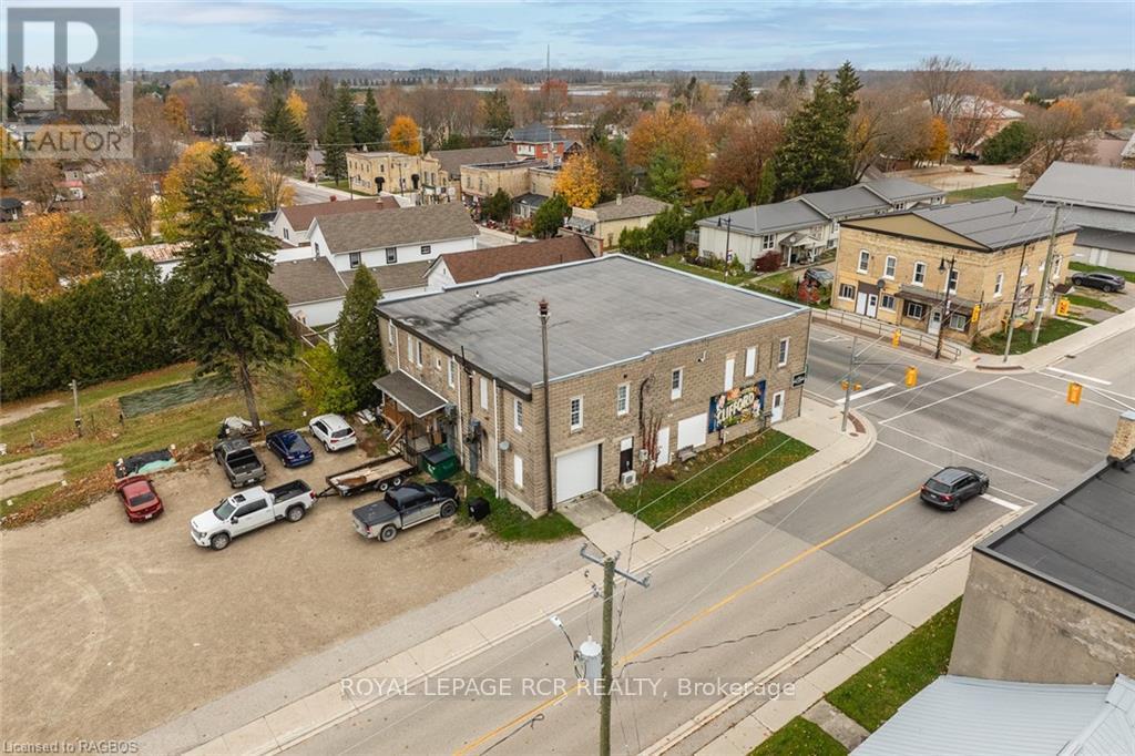 












3 ELORA STREET

,
Minto,




Ontario
N0G1M0

