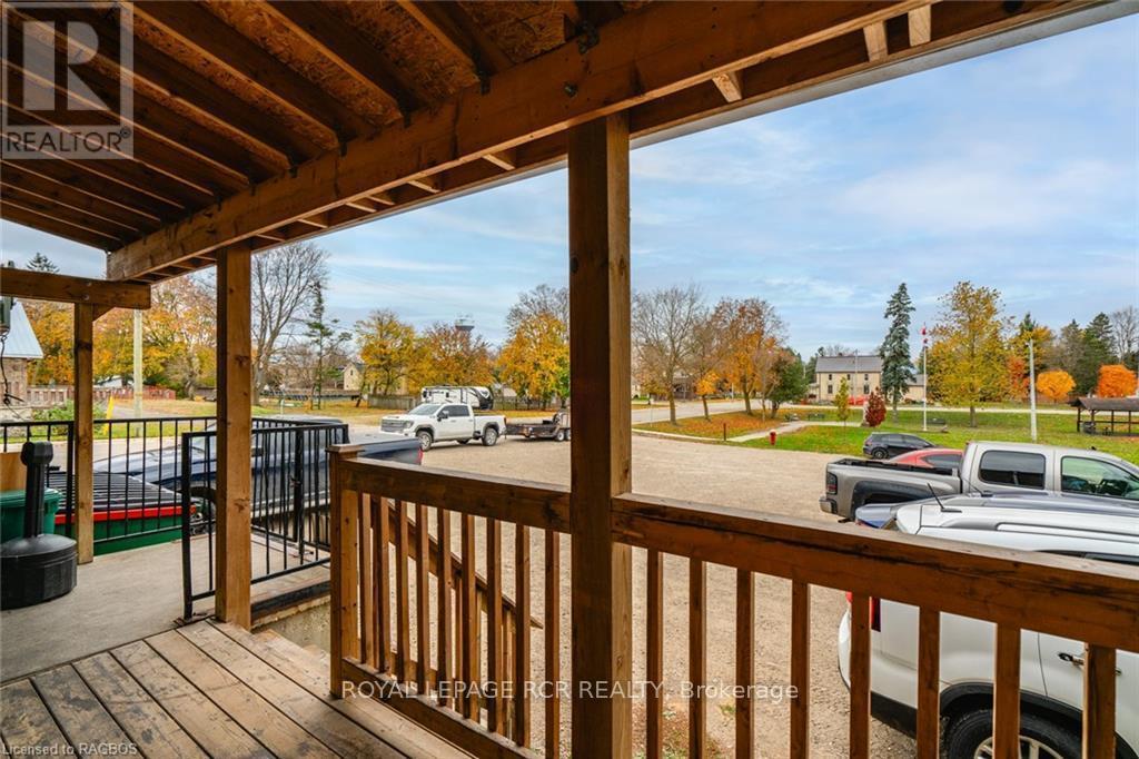 












3 ELORA STREET

,
Minto,




Ontario
N0G1M0

