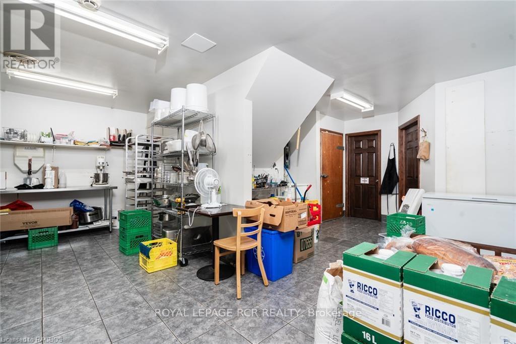 












3 ELORA STREET

,
Minto,




Ontario
N0G1M0

