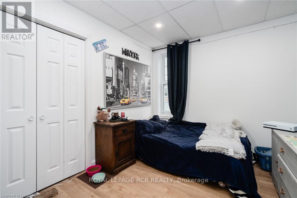 












3 ELORA STREET

,
Minto,




Ontario
N0G1M0

