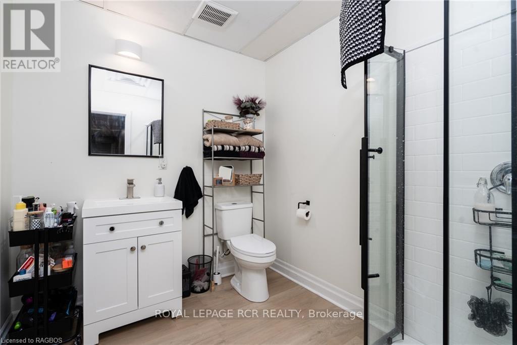 












3 ELORA STREET

,
Minto,




Ontario
N0G1M0

